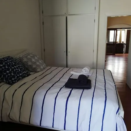 Four Seasons House Apartamento *