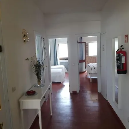 Four Seasons House Lägenhet